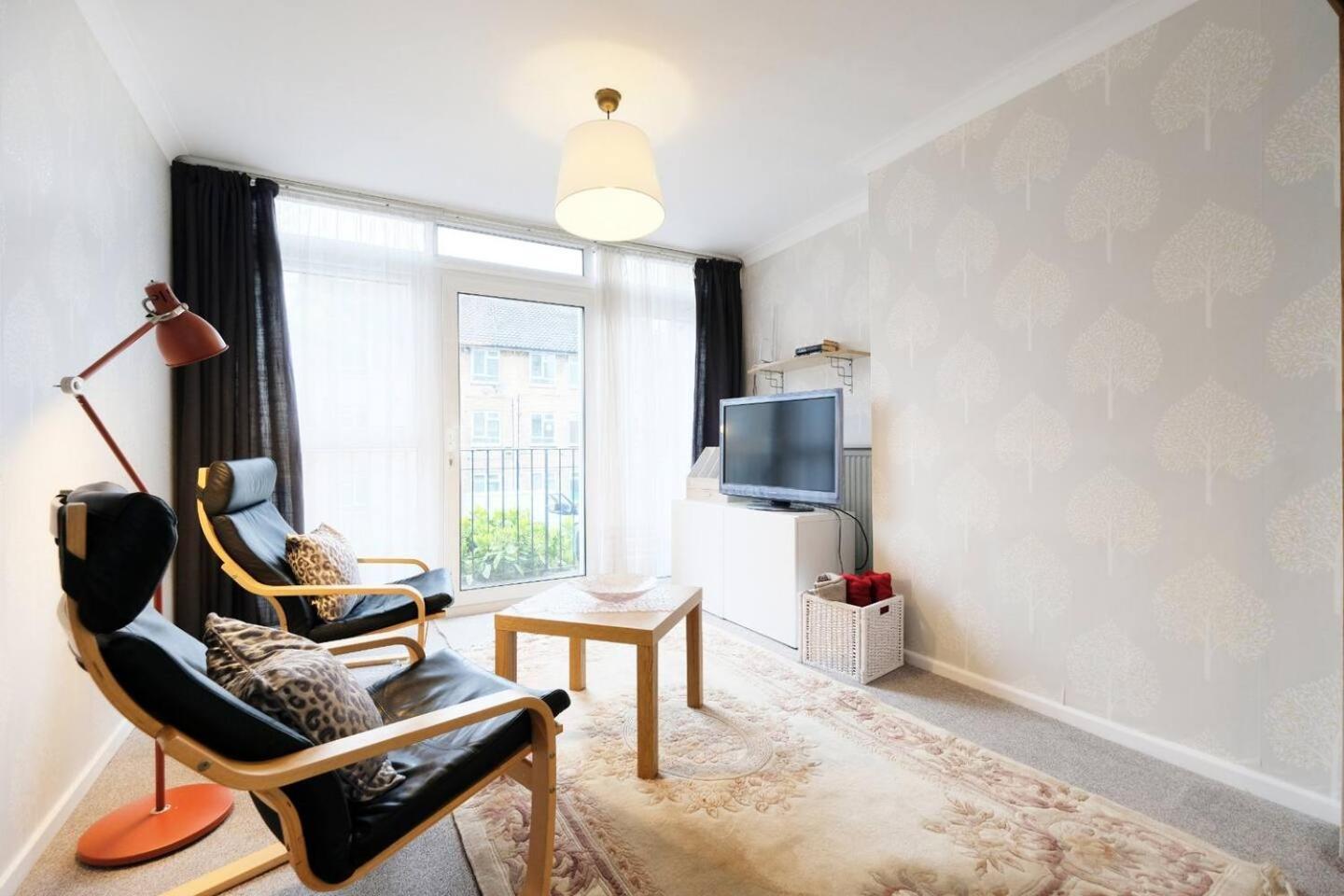 Pass The Keys - Beautiful Flat With Balcony In Swiss Cottage, Londres Exterior foto