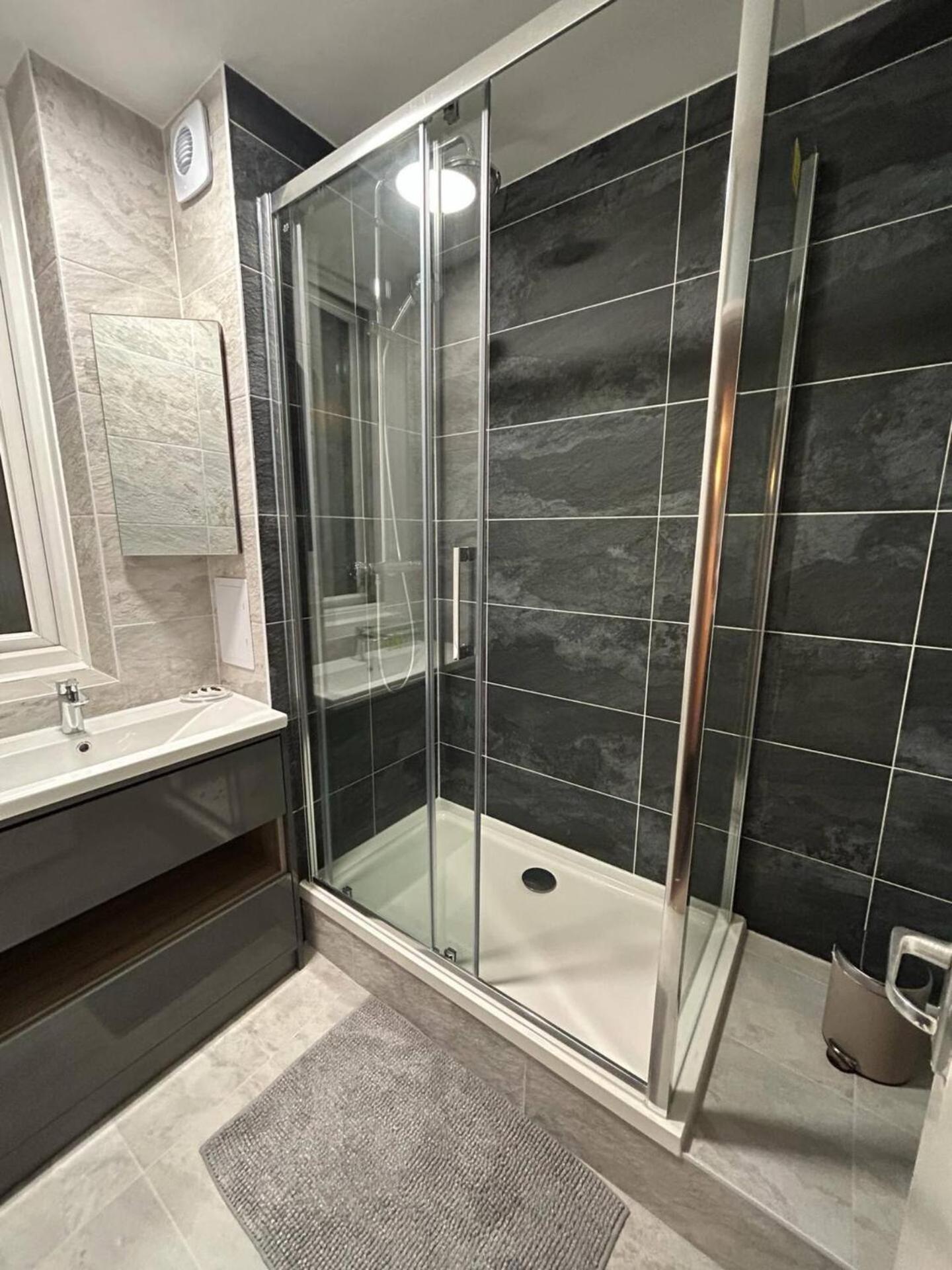 Pass The Keys - Beautiful Flat With Balcony In Swiss Cottage, Londres Exterior foto