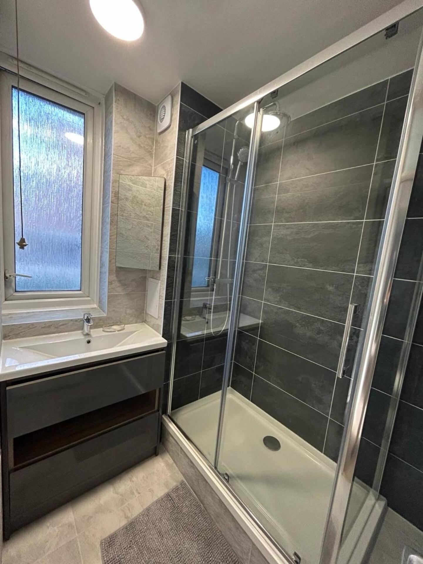 Pass The Keys - Beautiful Flat With Balcony In Swiss Cottage, Londres Exterior foto
